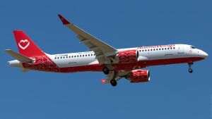 Analiză AnimaWings: 8 din 10 pasageri călătoresc cu bagaj de cabină